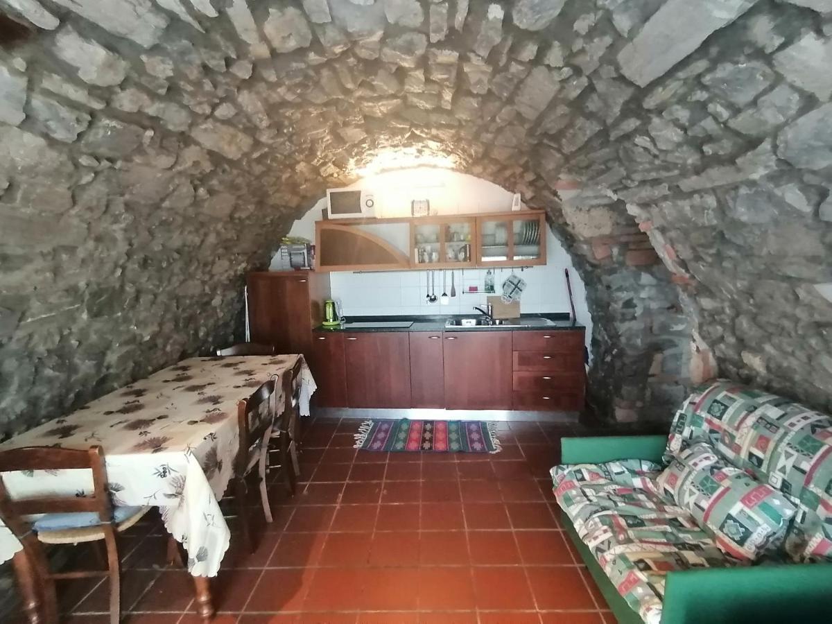 Casa Sasso Apartment ตาแวร์โนลา แบร์กามาสกา ภายนอก รูปภาพ