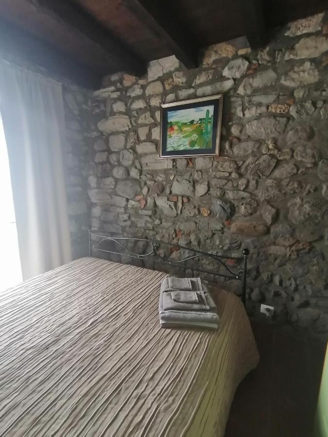 Casa Sasso Apartment ตาแวร์โนลา แบร์กามาสกา ภายนอก รูปภาพ